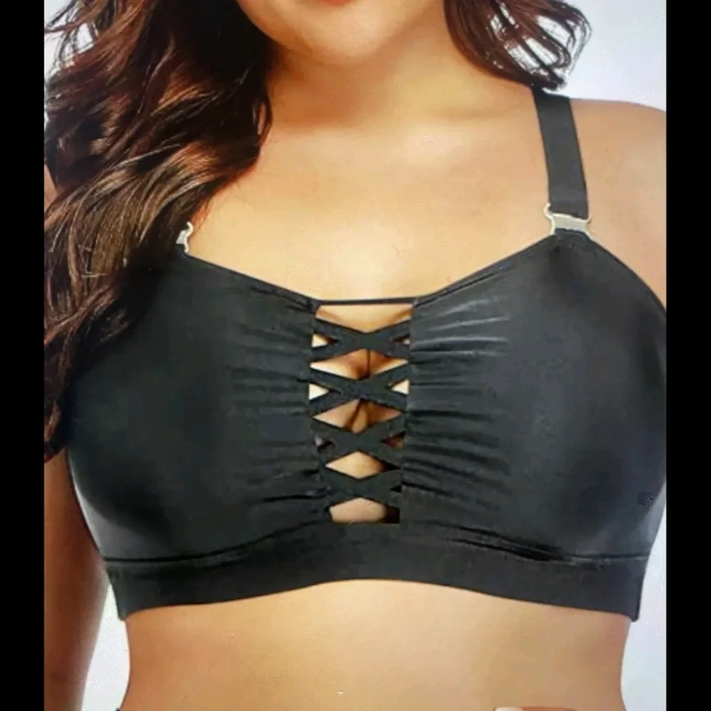 NWT Daci womens black bikini top size 12. Adjustable straps, supportive, sexy - Picture 4 of 4